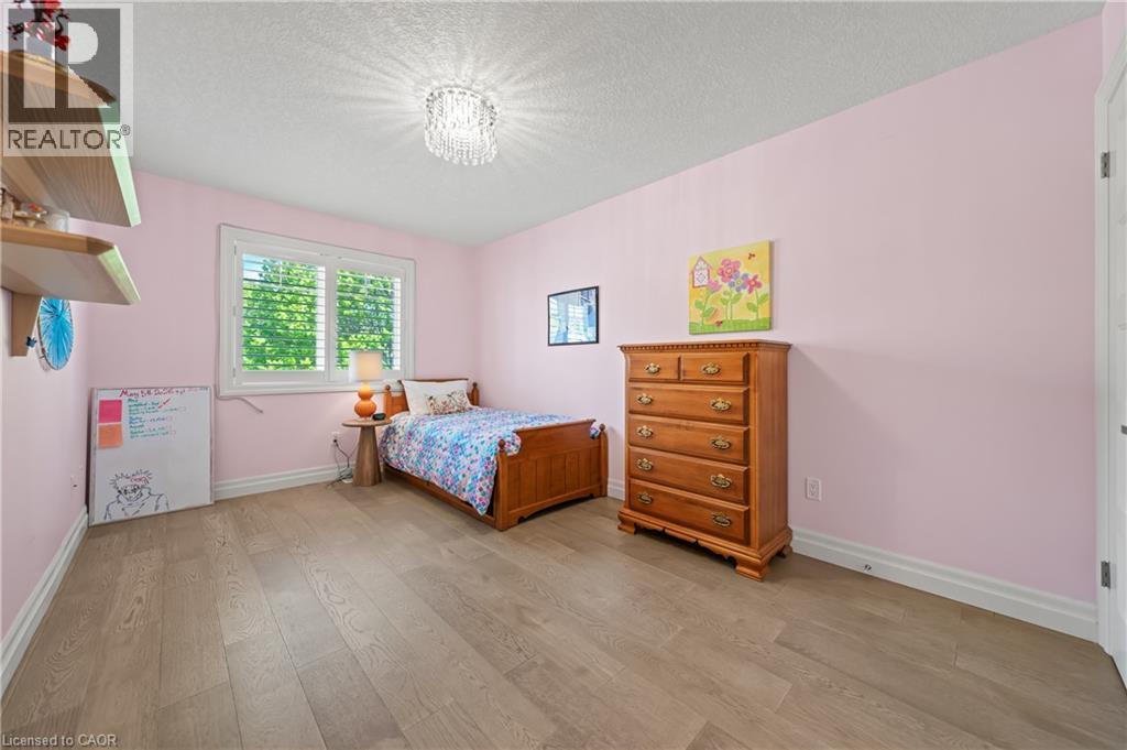 303 Castlefield Avenue, Waterloo, Ontario  N2K 2M4 - Photo 31 - 40831161