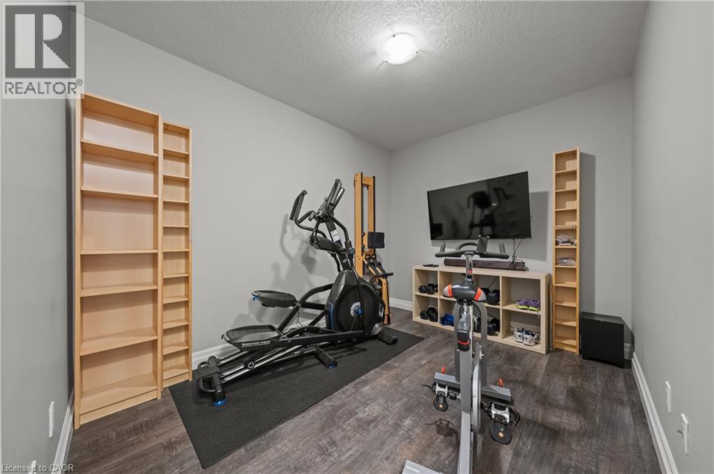 303 Castlefield Avenue, Waterloo, Ontario  N2K 2M4 - Photo 40 - 40831161