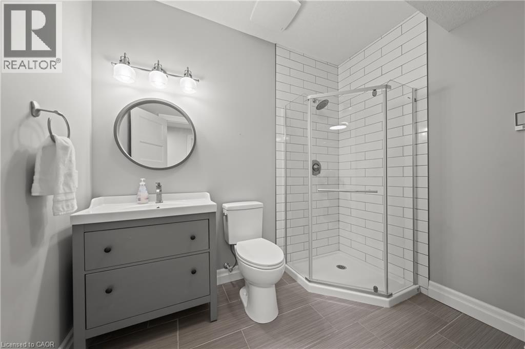 303 Castlefield Avenue, Waterloo, Ontario  N2K 2M4 - Photo 41 - 40831161