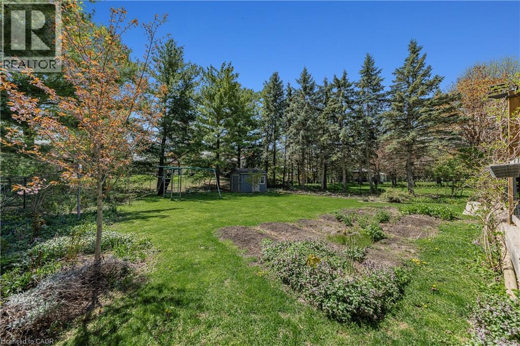 303 Castlefield Avenue, Waterloo, Ontario  N2K 2M4 - Photo 47 - 40831161