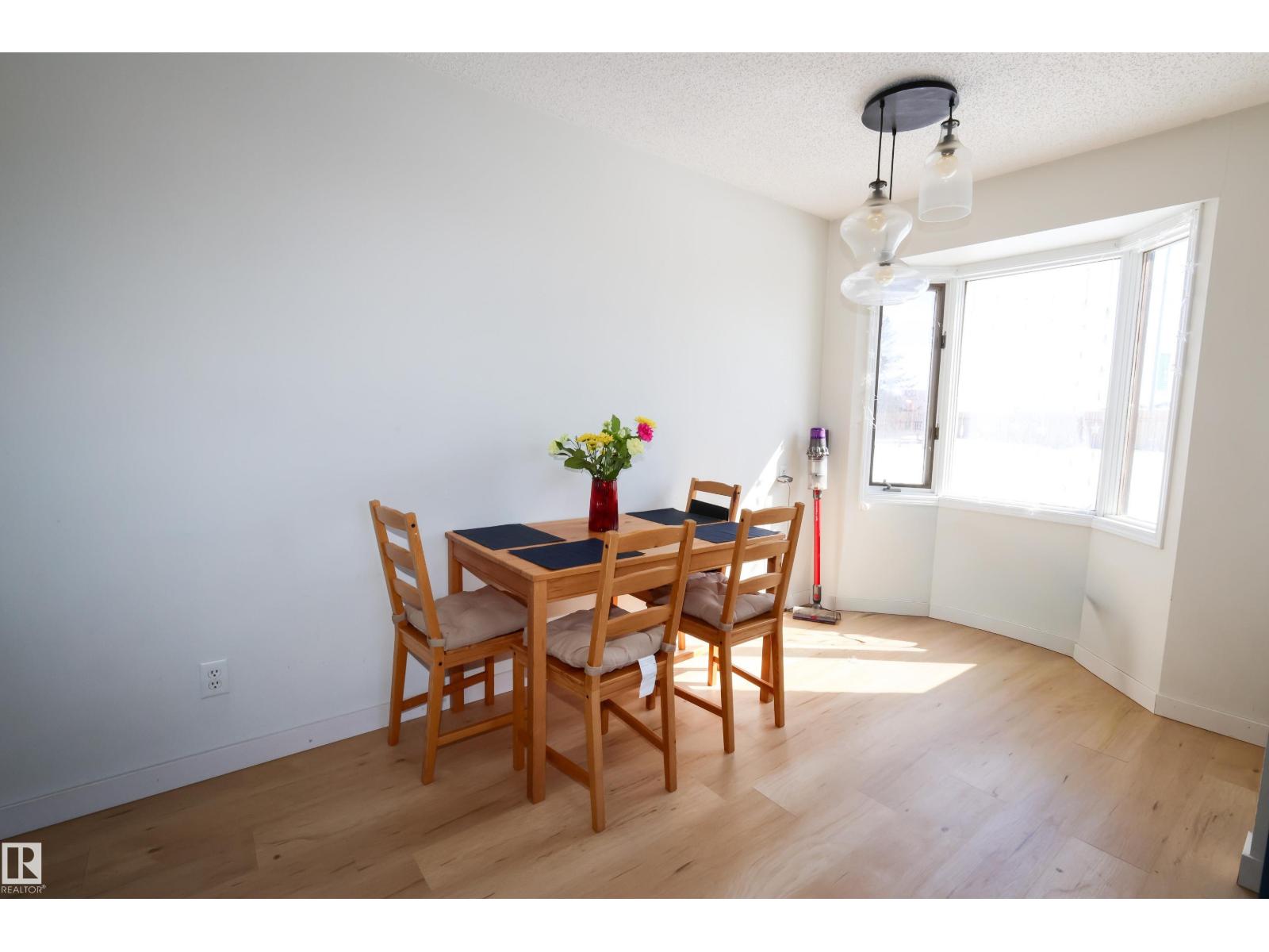 8703 102 Av, Morinville, Alberta  T8R 1B7 - Photo 7 - E4479788
