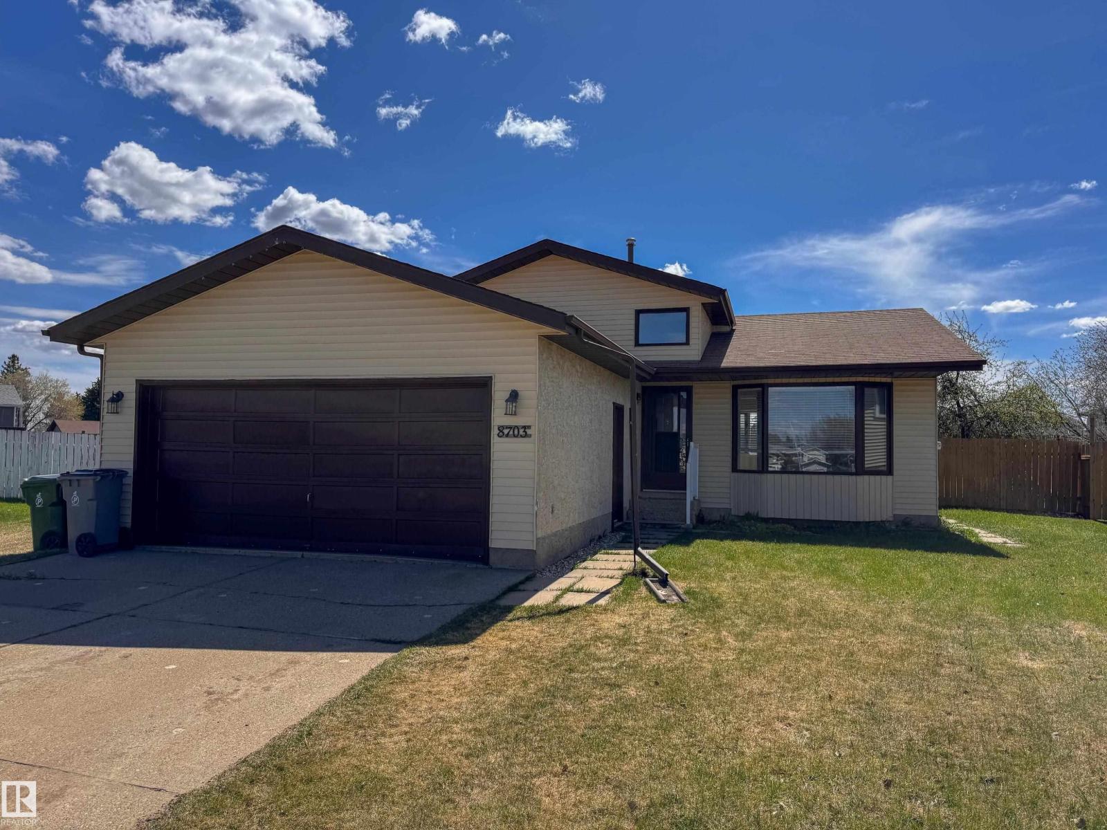8703 102 Av, Morinville, Alberta  T8R 1B7 - Photo 1 - E4479788