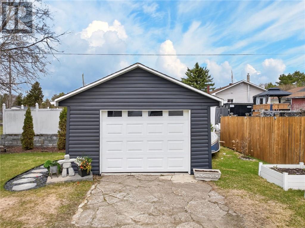 103 Main Street, Chelmsford, Ontario  P0M 1L0 - Photo 38 - 2127791