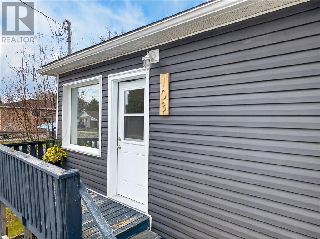 103 Main Street, Chelmsford, Ontario  P0M 1L0 - Photo 4 - 2127791