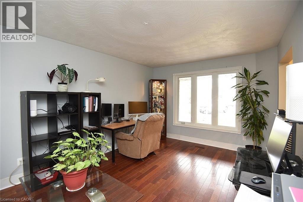 126 Bastille Street, Hamilton, Ontario  L9B 2G9 - Photo 10 - 40830212