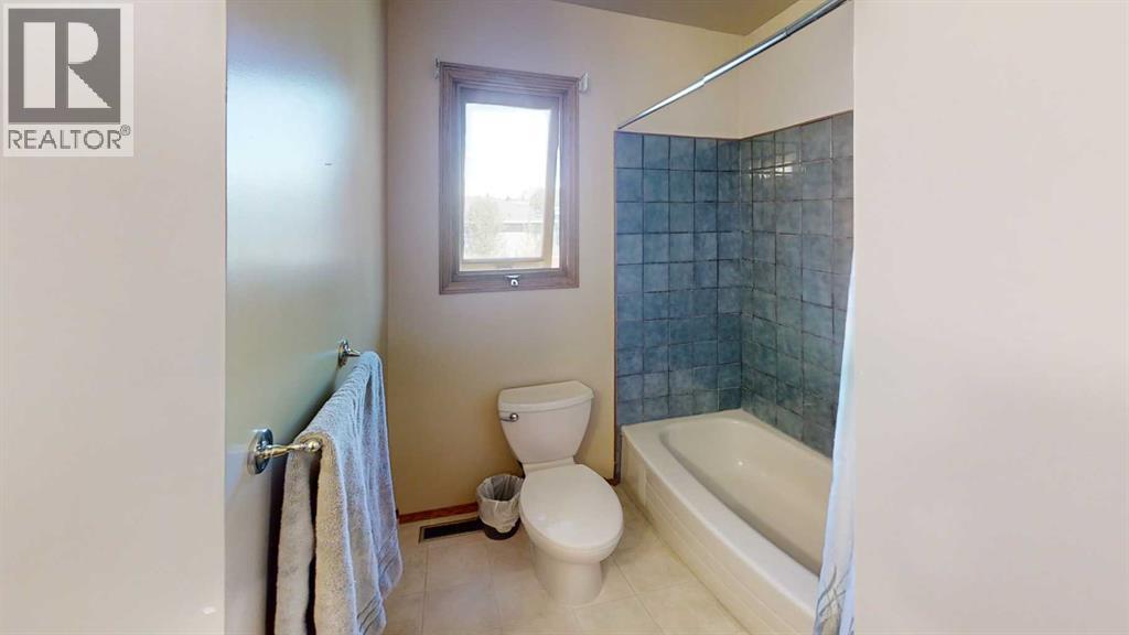 85 Cayuga Crescent W, Lethbridge, Alberta  T1K 5H4 - Photo 13 - A2312494