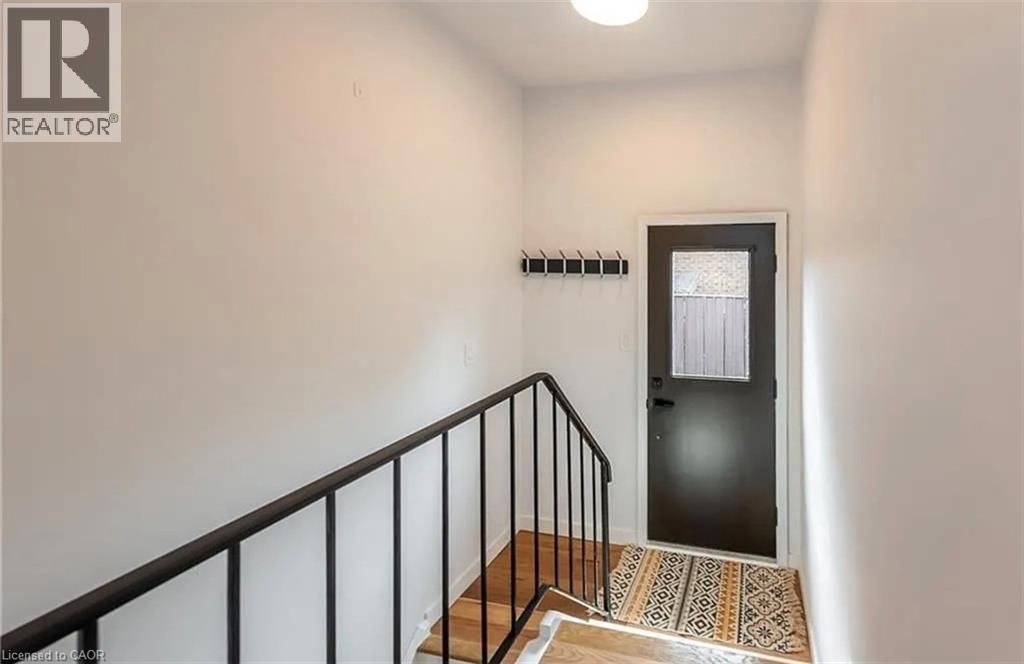10 Sandlyn Court, Hamilton, Ontario  L8H 2R5 - Photo 19 - 40831075