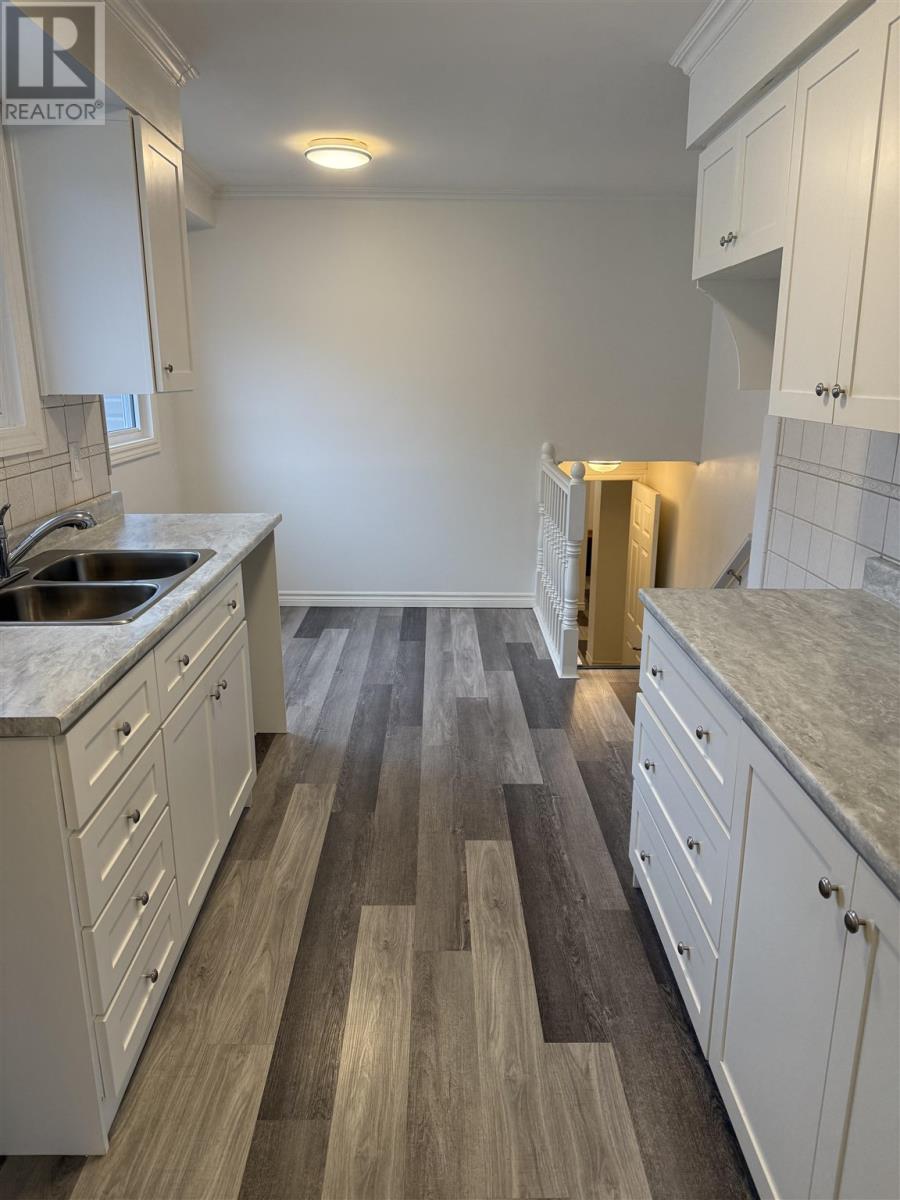 54a Washington Cres, Elliot Lake, Ontario  P5A 2L7 - Photo 6 - SM261060