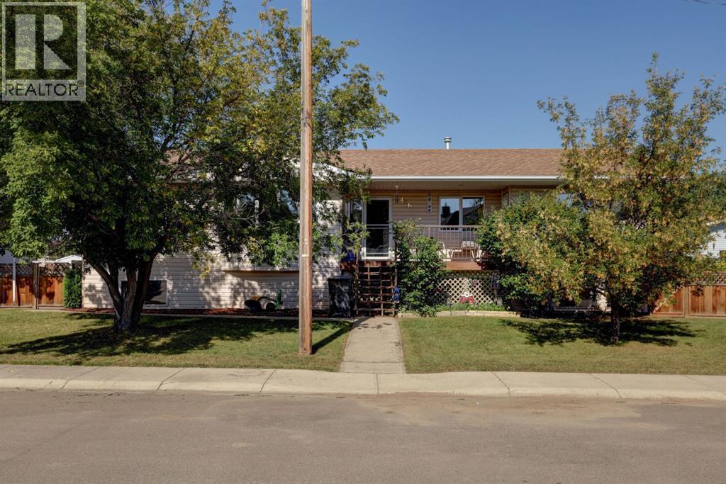 426 9 Street, Beiseker, Alberta  T0M 0G0 - Photo 2 - A2278164