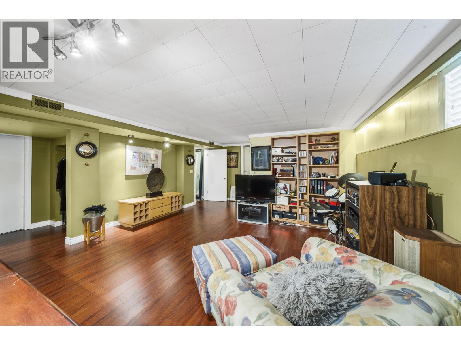 605 Victor Street, Coquitlam, British Columbia  V3J 3V4 - Photo 20 - R3124473