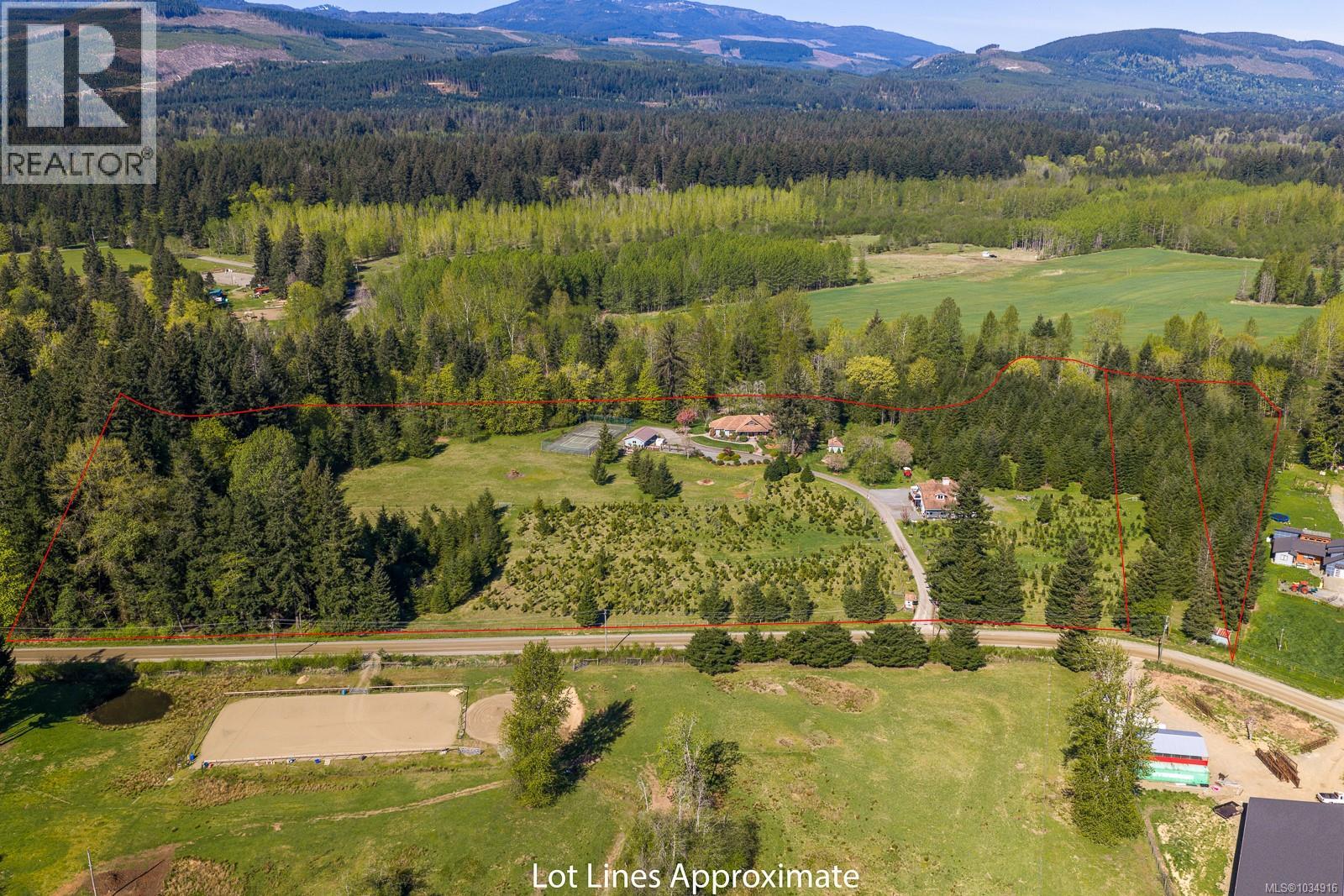 6077 Todd Rd, Courtenay, British Columbia  V9J 1P4 - Photo 2 - 1034916