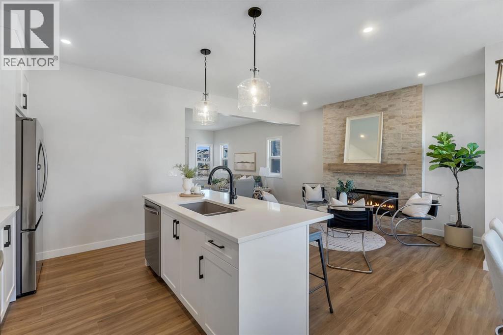 11 Fireside Common, Cochrane, Alberta  T4C 3E1 - Photo 15 - A2291699