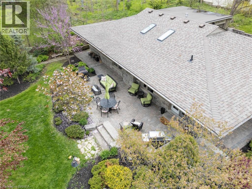 10 Gaywood Gardens, Brantford, Ontario  N3T 5J8 - Photo 4 - 40831306
