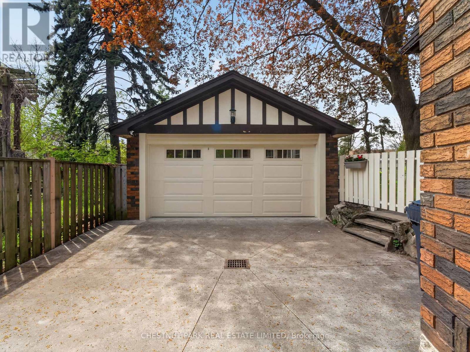 14 Servington Crescent, Toronto, Ontario  M4S 2J3 - Photo 36 - C13143326