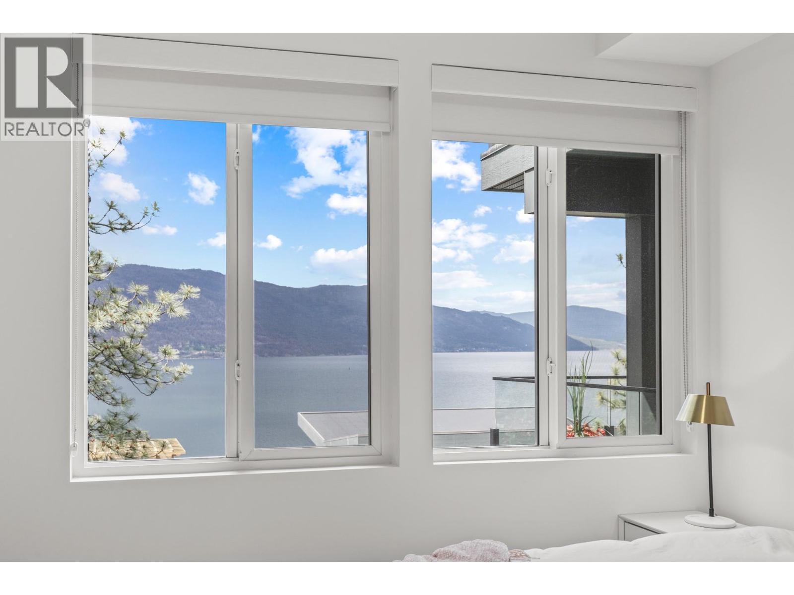 3434 Mckinley Beach Drive Unit# 302, Kelowna, British Columbia  V1V 2R1 - Photo 21 - 10383835