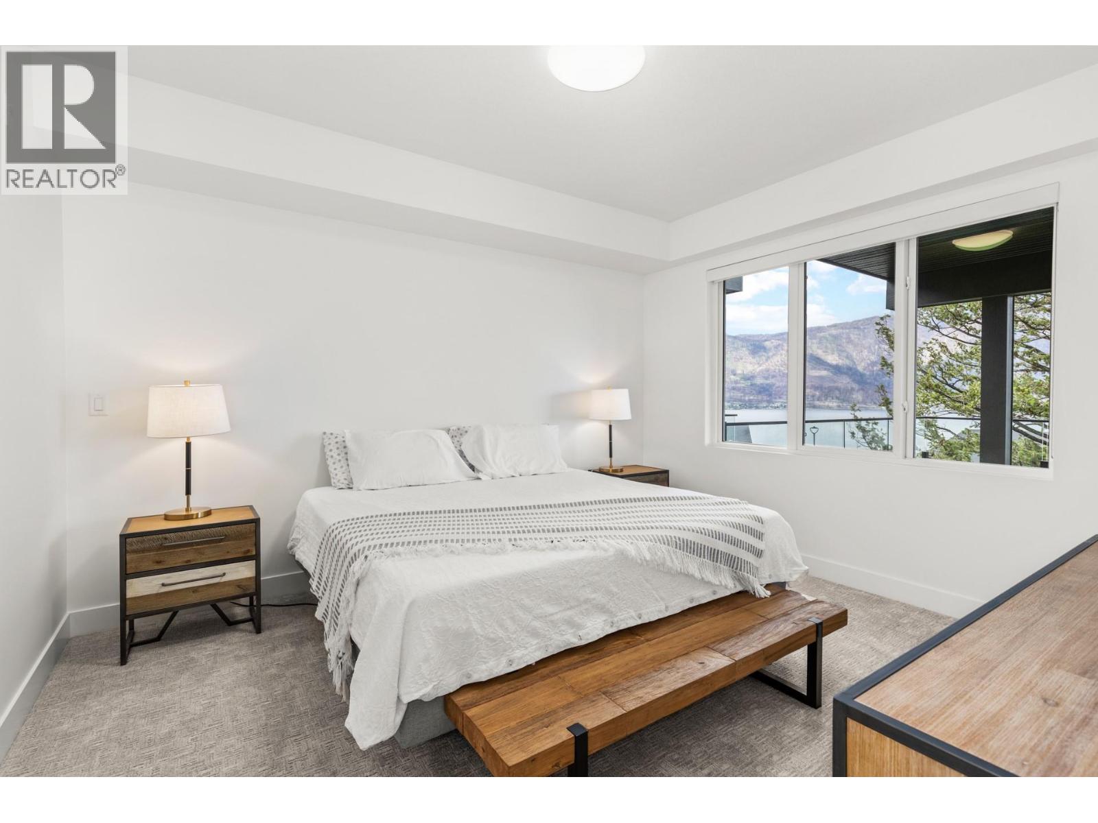 3434 Mckinley Beach Drive Unit# 302, Kelowna, British Columbia  V1V 2R1 - Photo 12 - 10383835