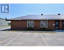 UNIT B - 20 RICHMOND BOULEVARD, Greater Napanee, Ontario