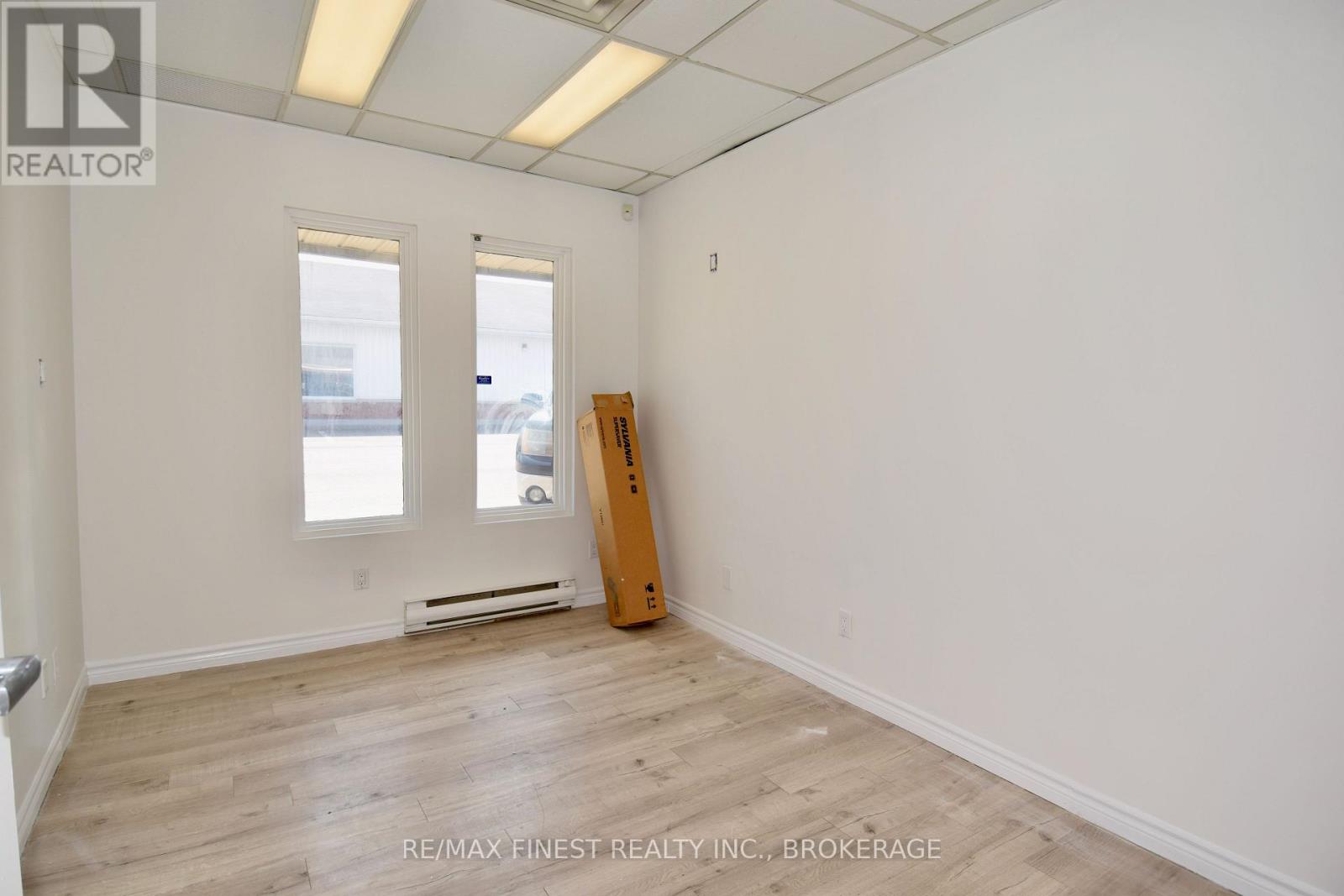 Unit B - 20 Richmond Boulevard, Greater Napanee, Ontario  K7R 4A4 - Photo 8 - X13023732