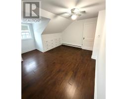 7 Beaumont Avenue