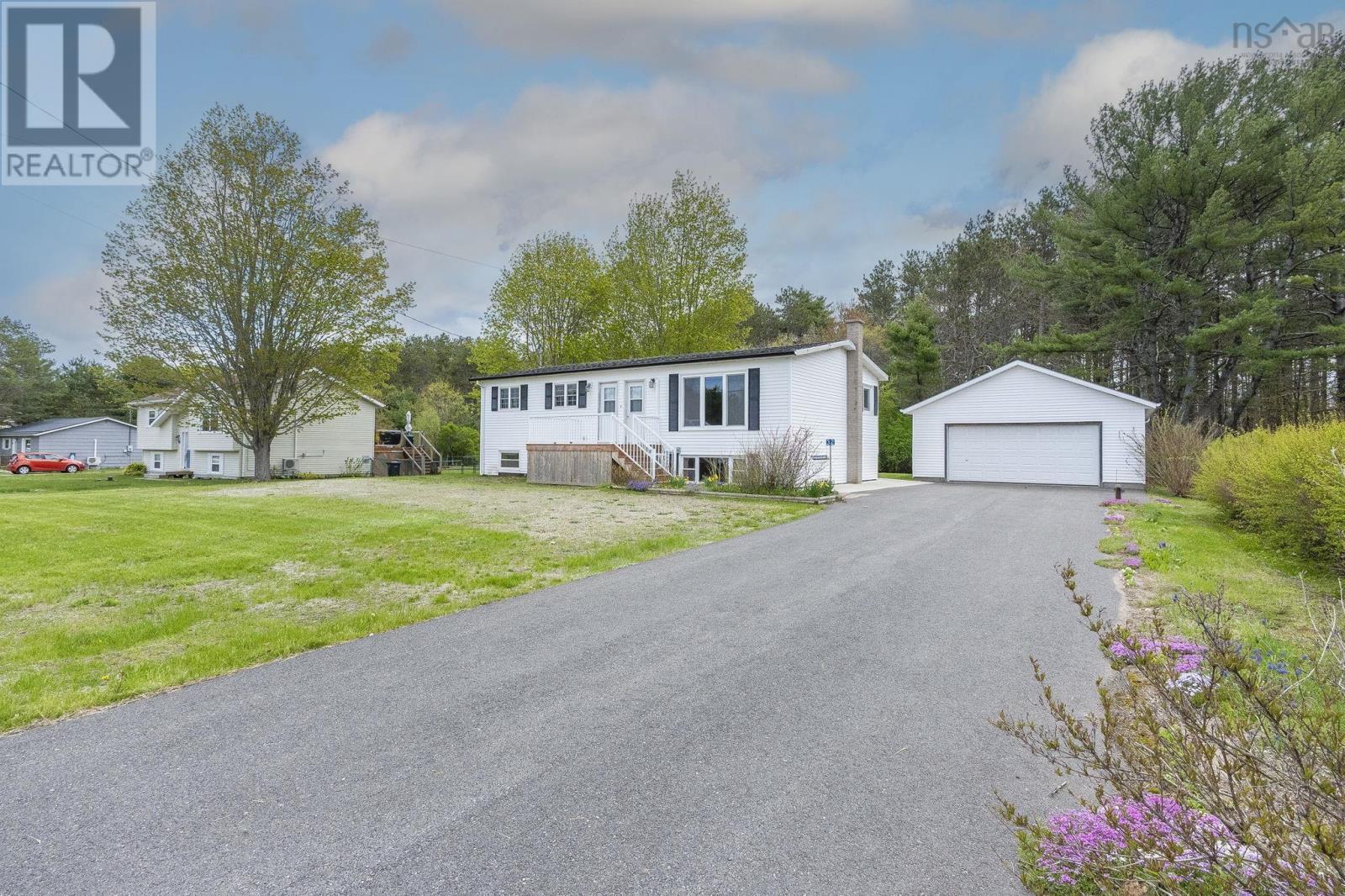32 Aldred Road, Wilmot, Nova Scotia