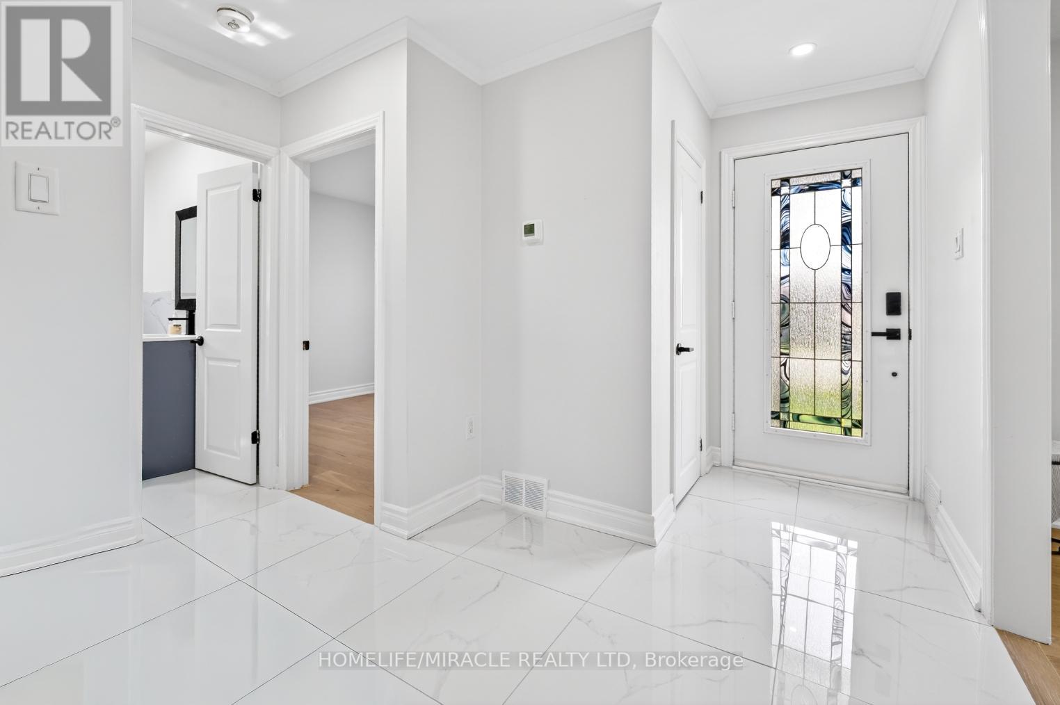 21 Gregory Street, Brampton, Ontario  L6Y 1G2 - Photo 8 - W13081596