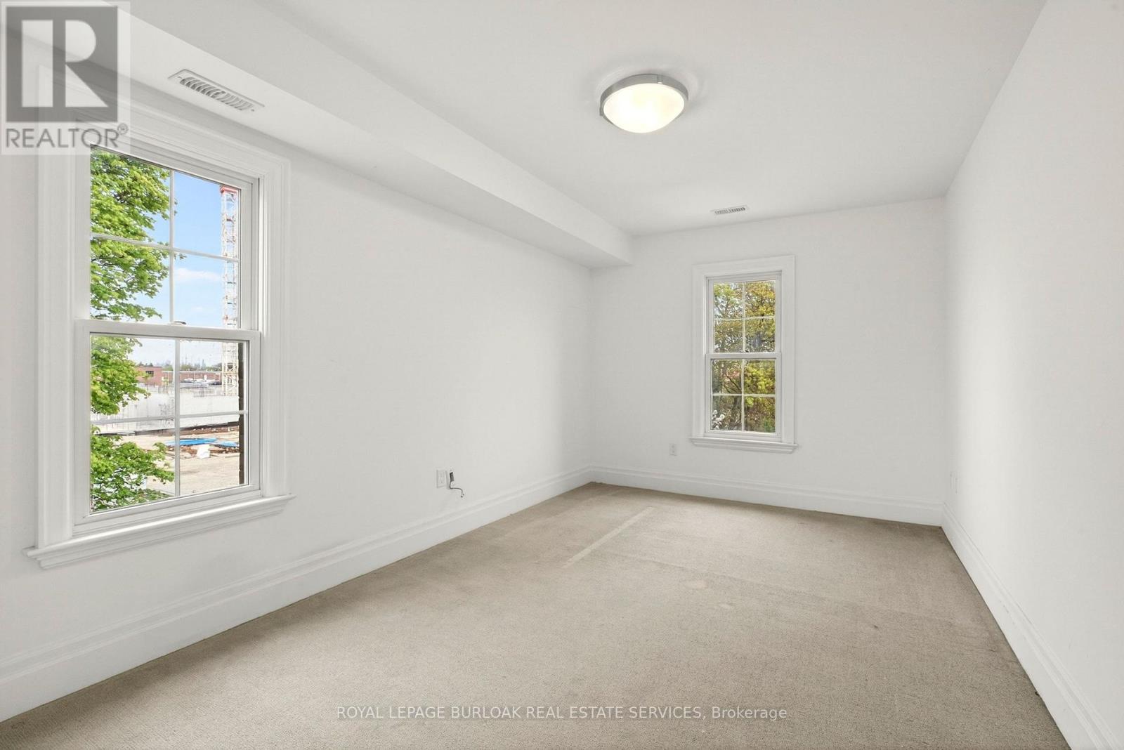 201 - 760 Lakeshore Road E, Mississauga, Ontario  L5E 1C7 - Photo 23 - W13124480