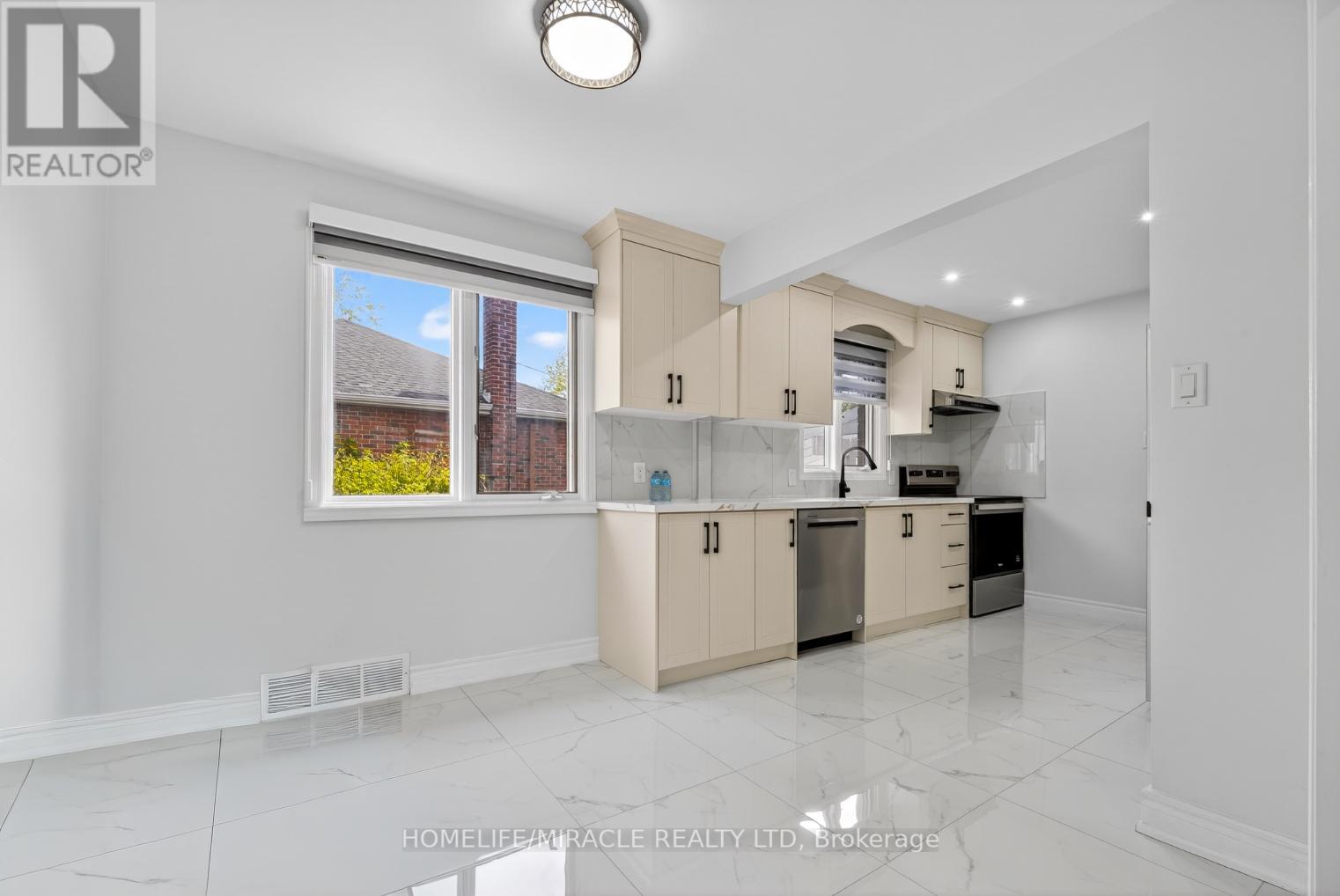 21 Gregory Street, Brampton, Ontario  L6Y 1G2 - Photo 13 - W13081596