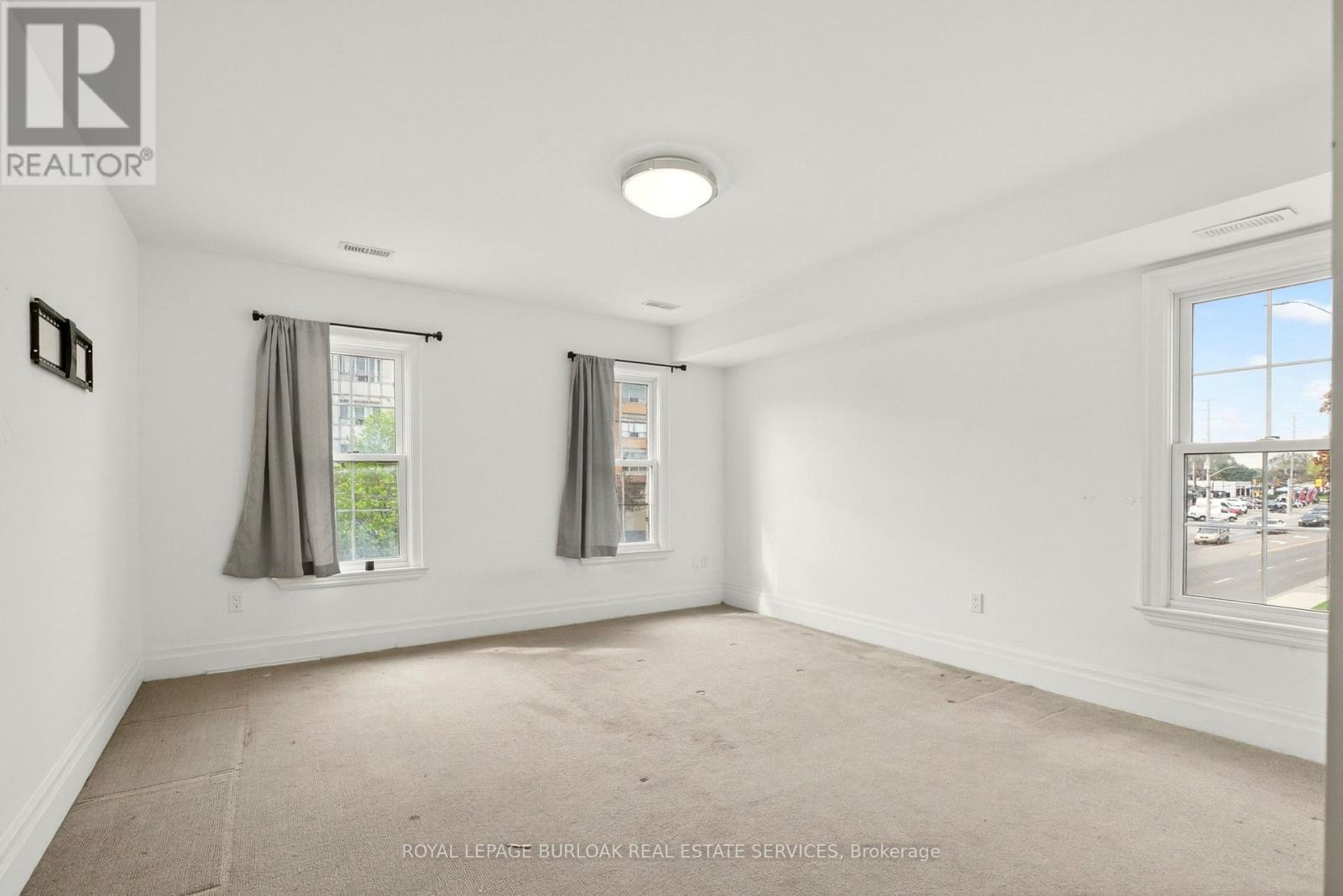201 - 760 Lakeshore Road E, Mississauga, Ontario  L5E 1C7 - Photo 17 - W13124480