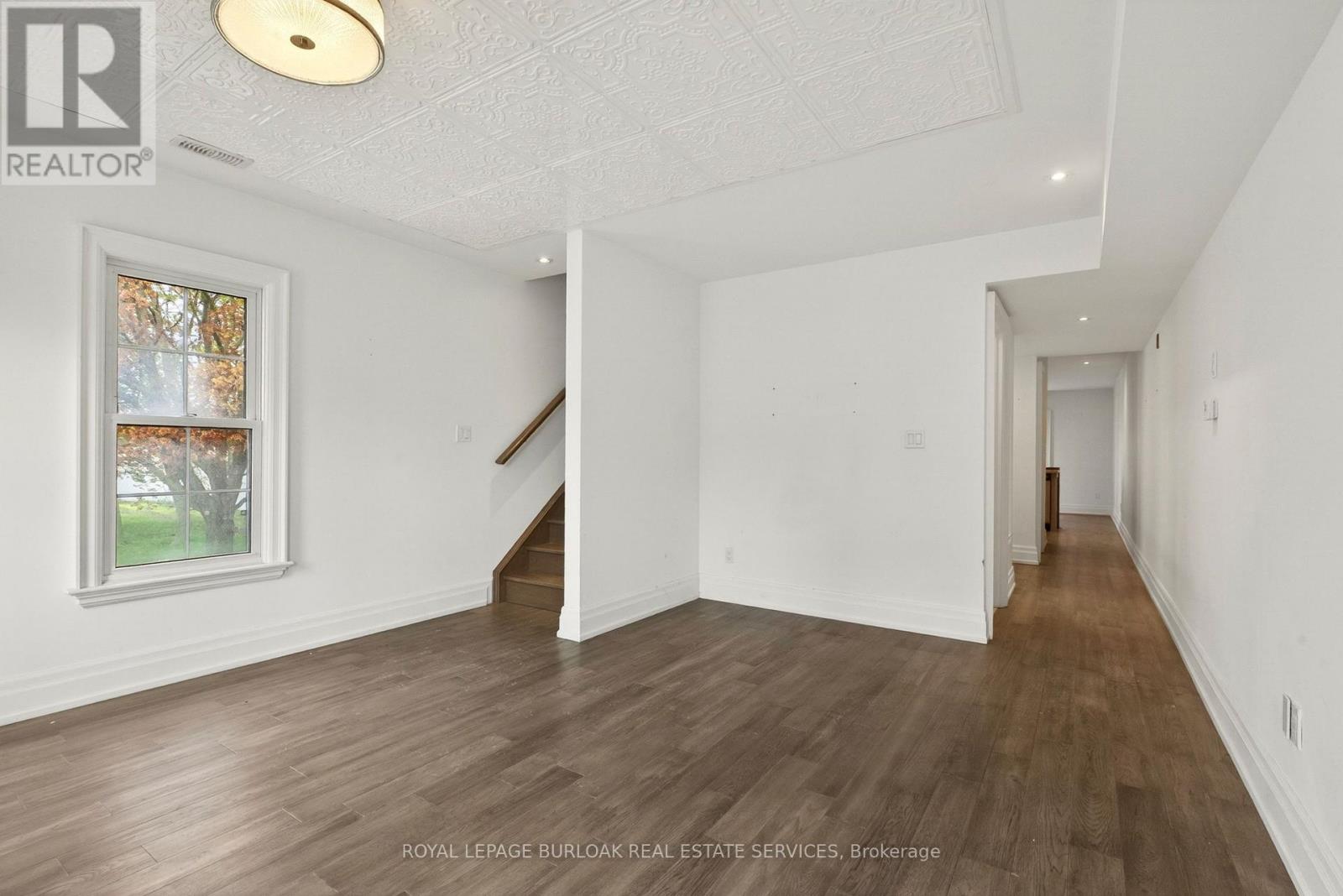 201 - 760 Lakeshore Road E, Mississauga, Ontario  L5E 1C7 - Photo 7 - W13124480