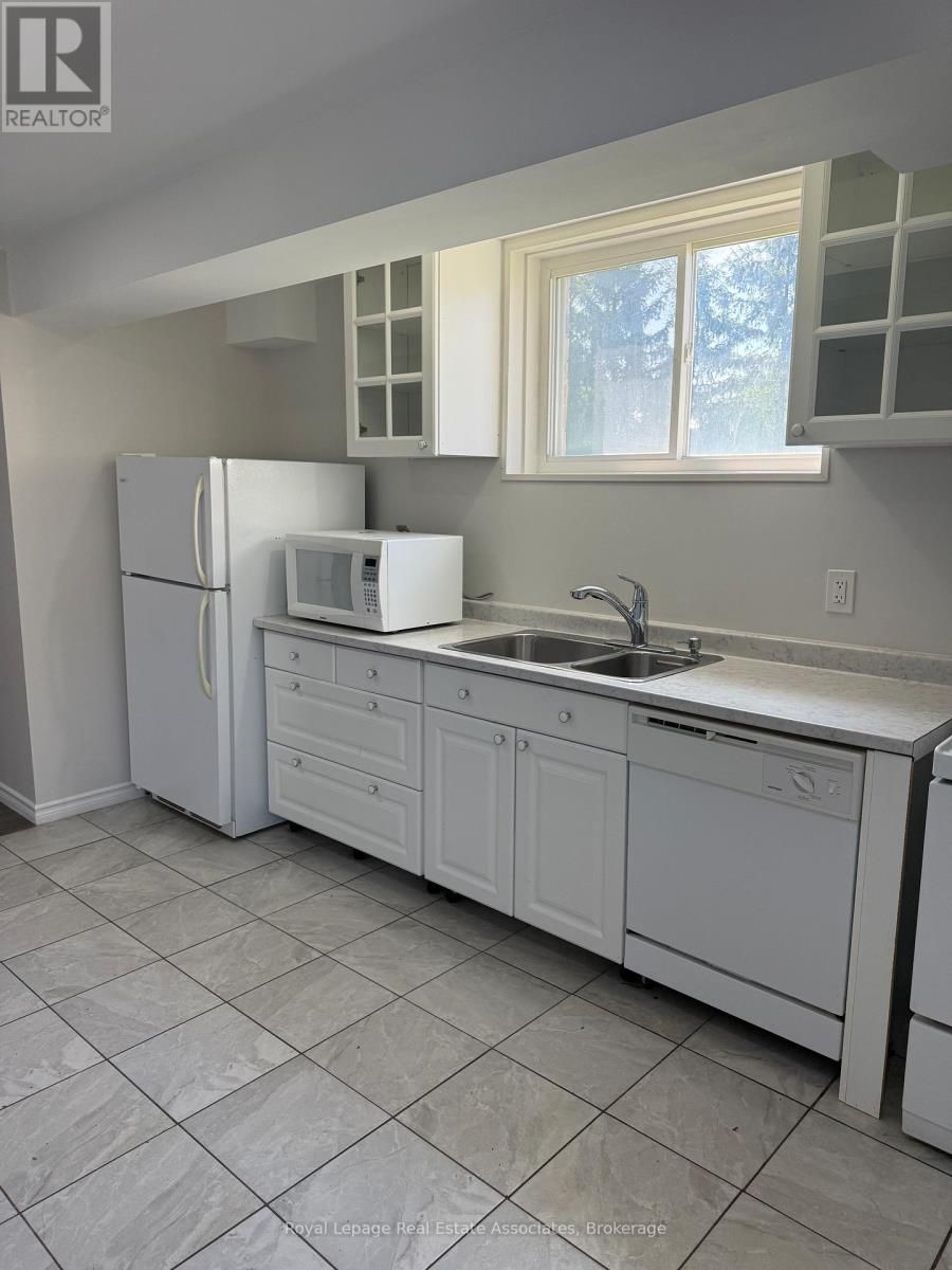 BASEMENT - 135 MONARCH STREET, Welland, Ontario