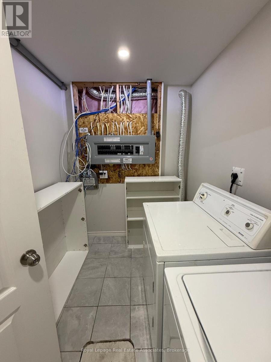 Basement - 135 Monarch Street, Welland, Ontario  L3B 5N8 - Photo 29 - X12955984