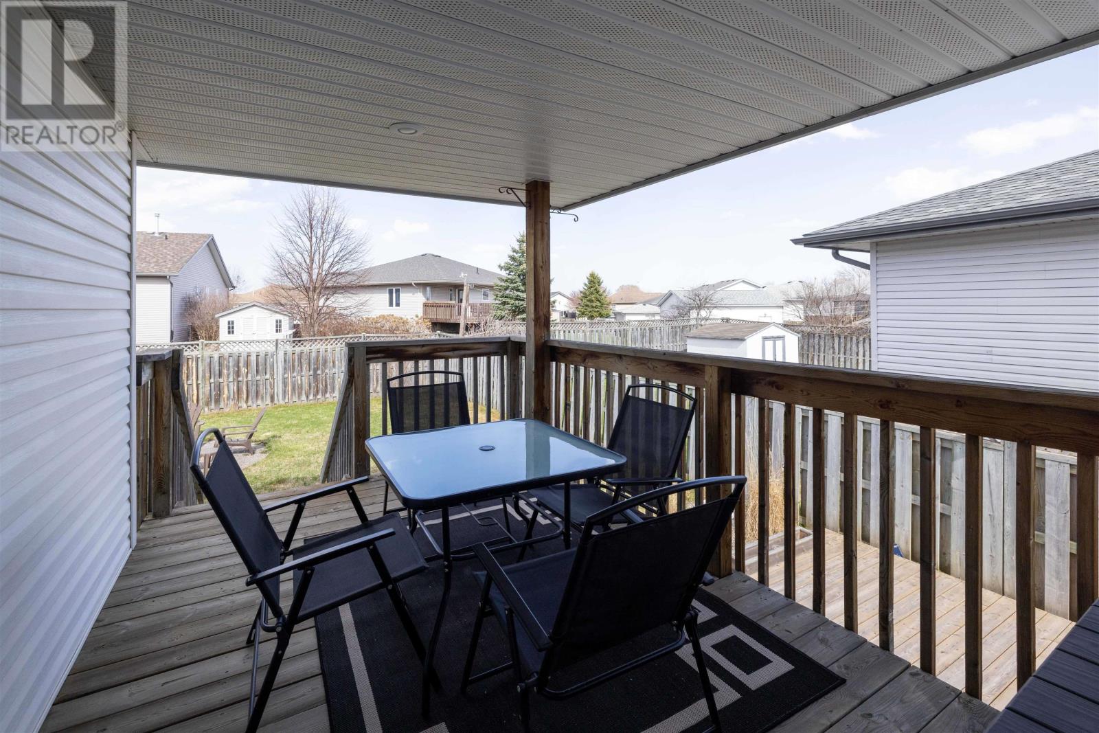 293 Caribou Cres, Thunder Bay, Ontario  P7C 5Z6 - Photo 24 - TB2601089