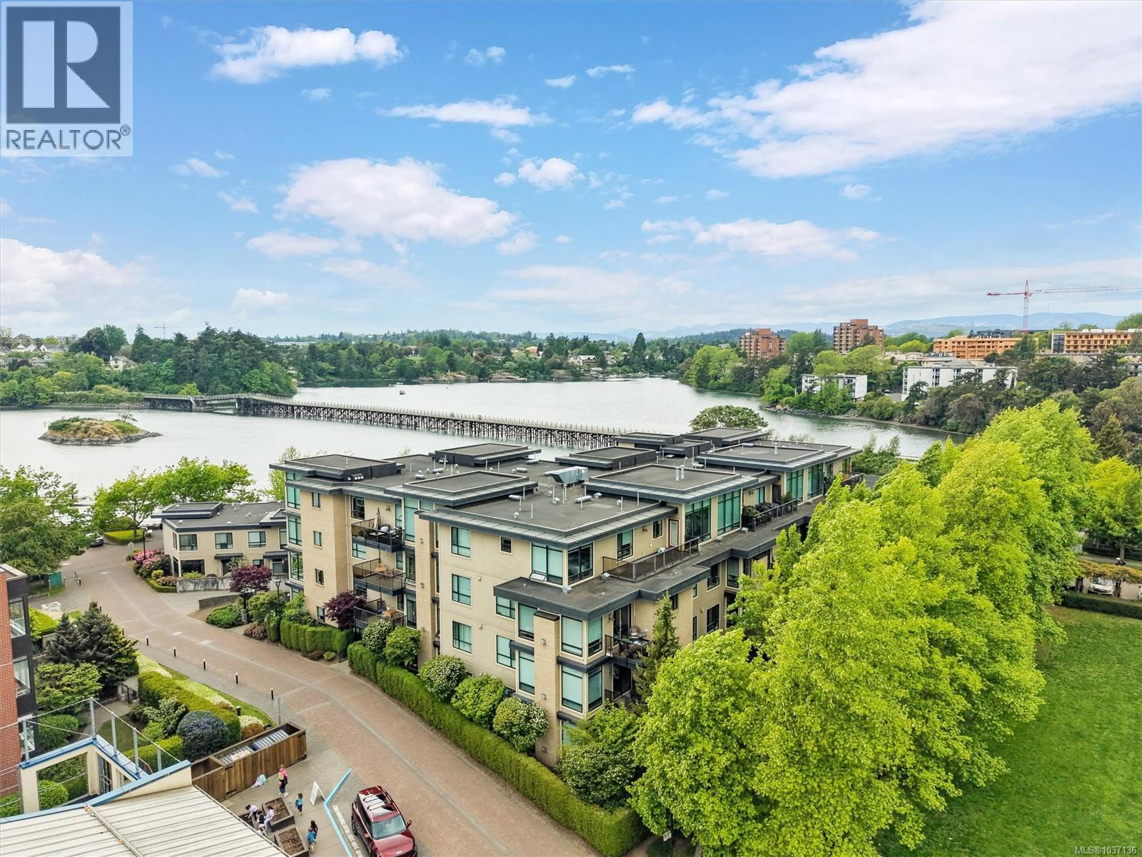 207 330 Waterfront Cres, Victoria, British Columbia  V8T 5K3 - Photo 22 - 1037136
