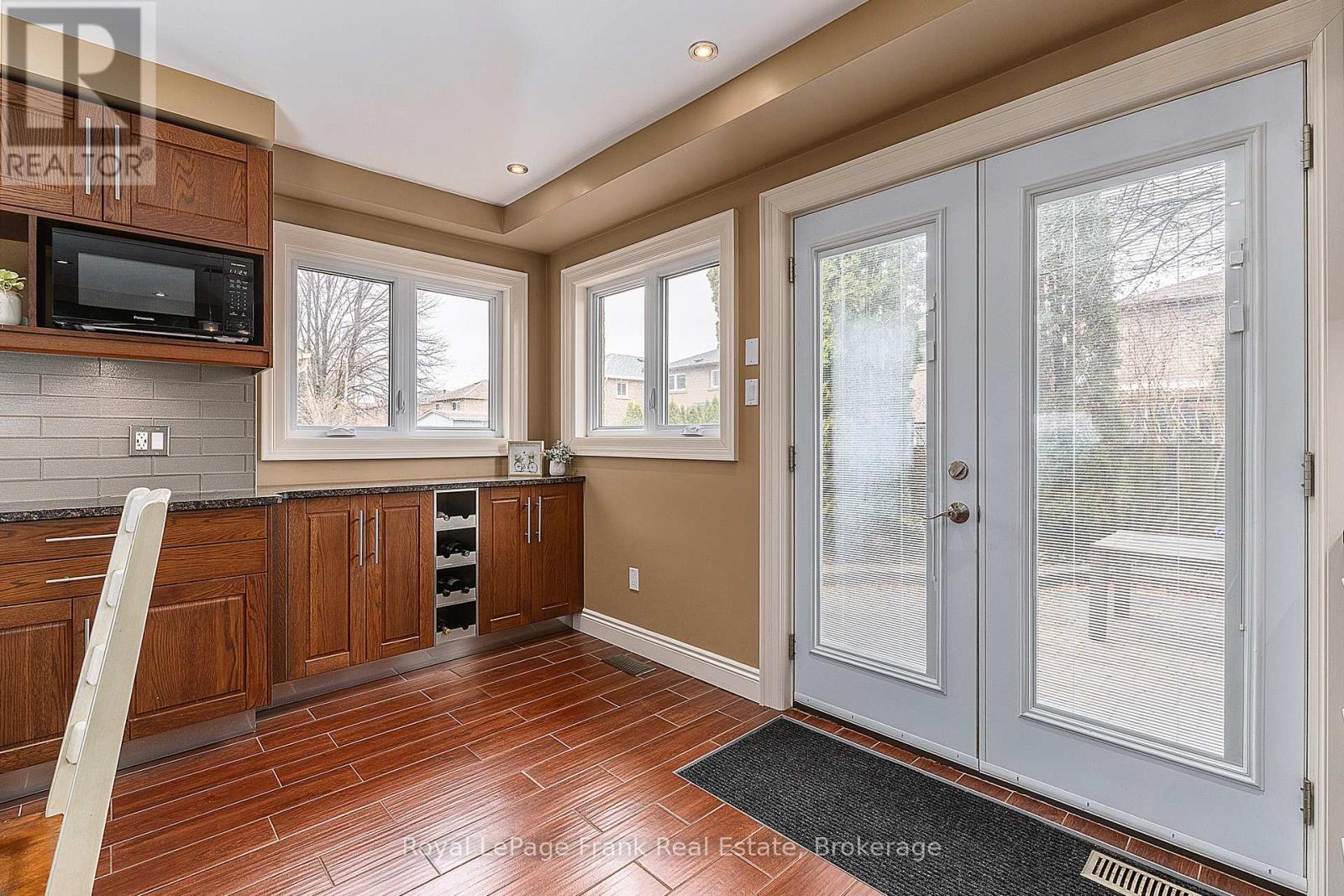 180 Chatfield Drive, Ajax, Ontario  L1T 2H7 - Photo 15 - E13144528