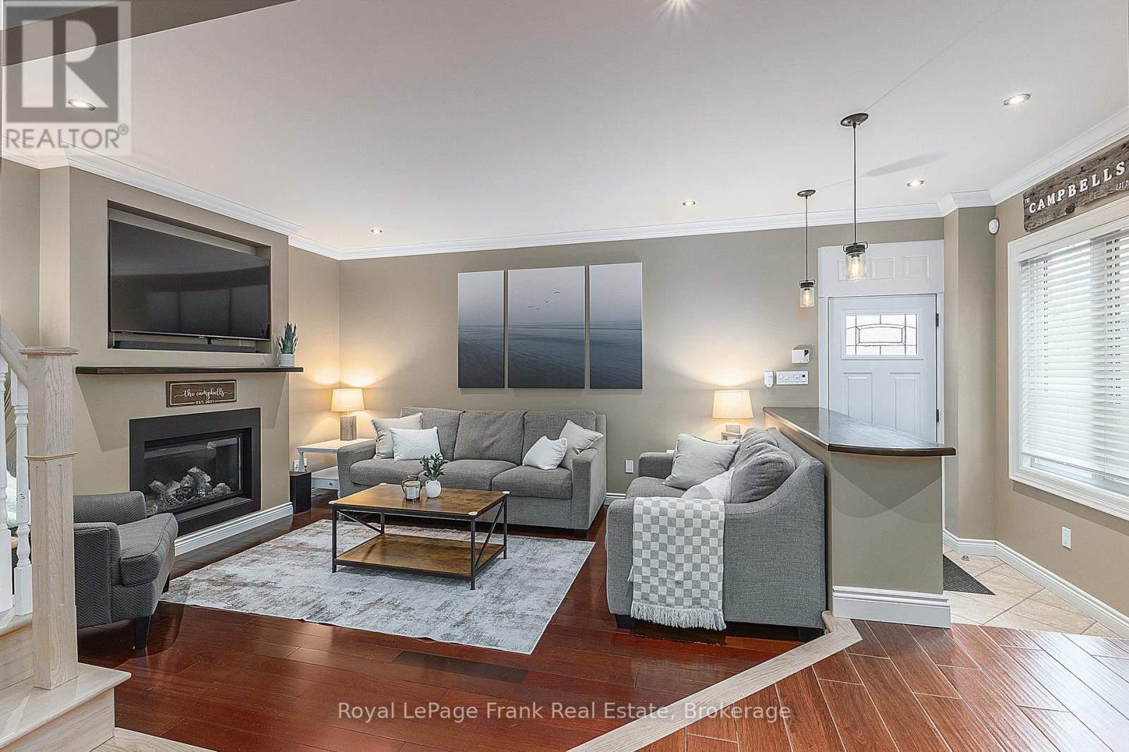 180 Chatfield Drive, Ajax, Ontario  L1T 2H7 - Photo 6 - E13144528