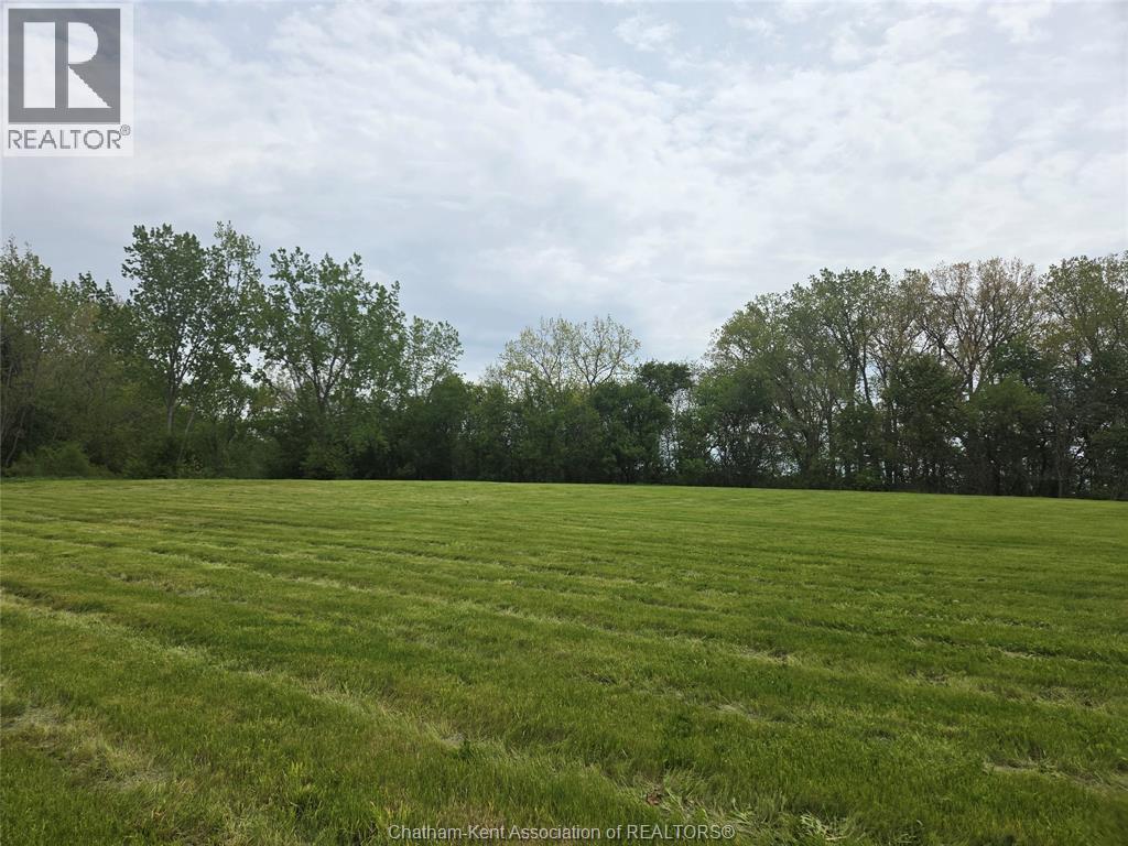 50 Indian Creek Road West, Chatham, Ontario  N7M 2E1 - Photo 3 - 26011211