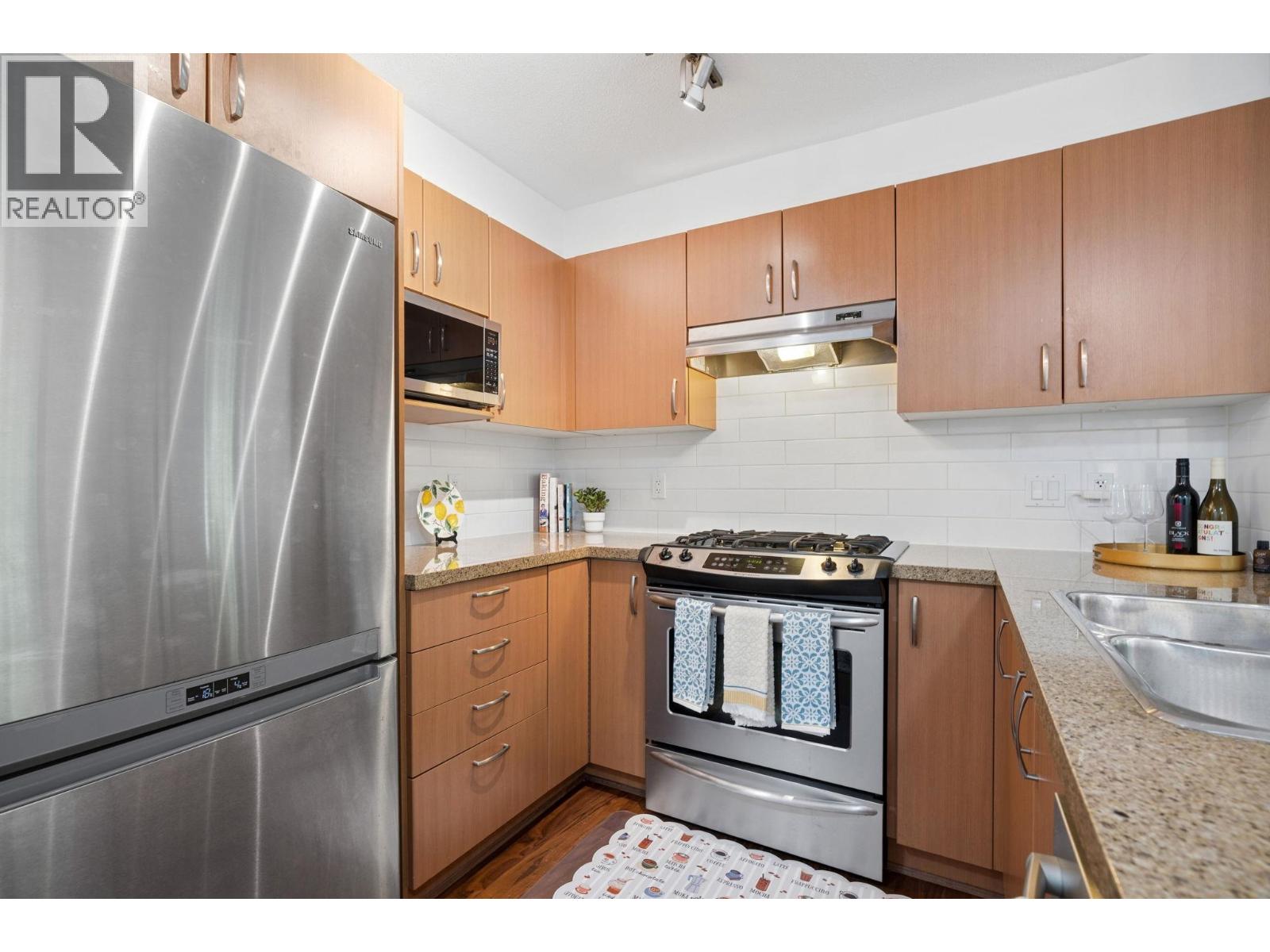 206 3097 Lincoln Avenue, Coquitlam, British Columbia  V3B 0E3 - Photo 16 - R3124747
