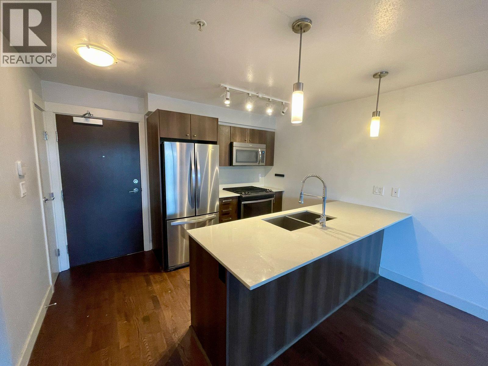 121 7058 14th Avenue, Burnaby, British Columbia  V3N 0E6 - Photo 8 - R3091470