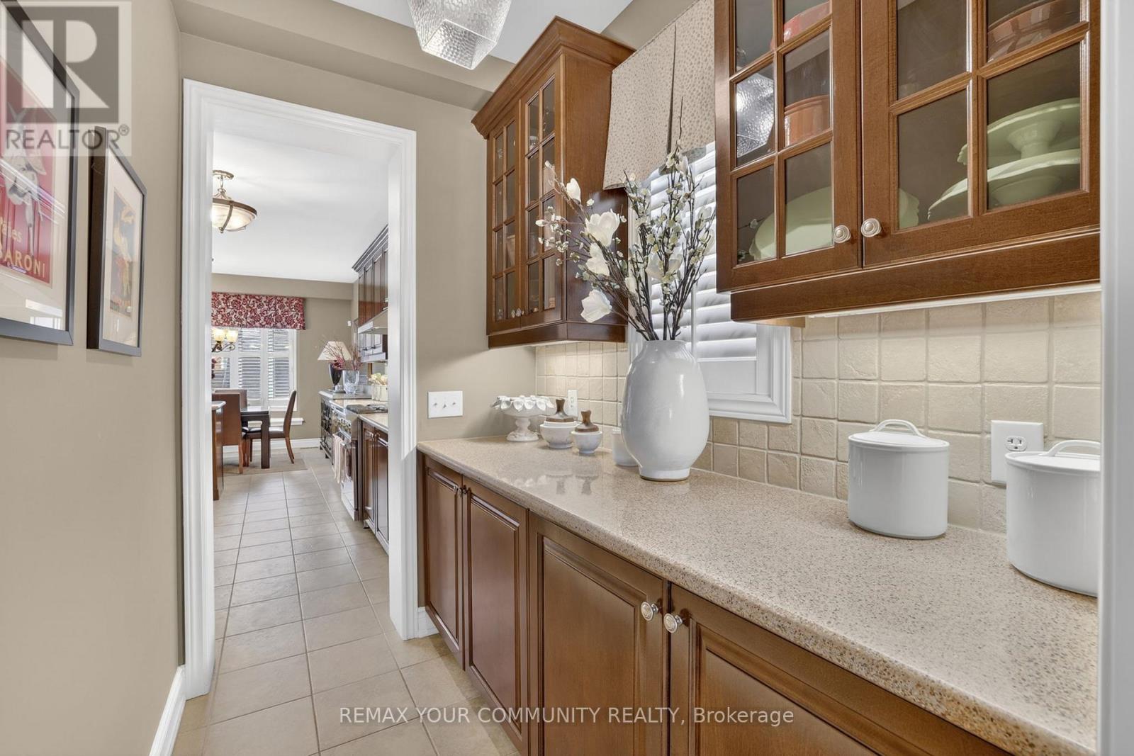 42 Rogers Trail, Bradford West Gwillimbury (Bradford), Ontario  L3Z 0G5 - Photo 16 - N13144458