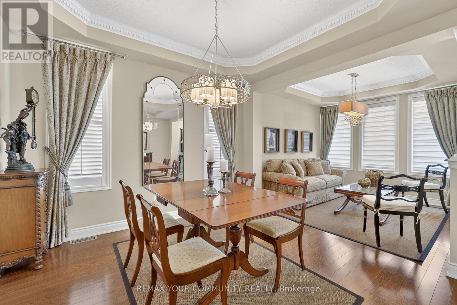42 Rogers Trail, Bradford West Gwillimbury (Bradford), Ontario  L3Z 0G5 - Photo 8 - N13144458