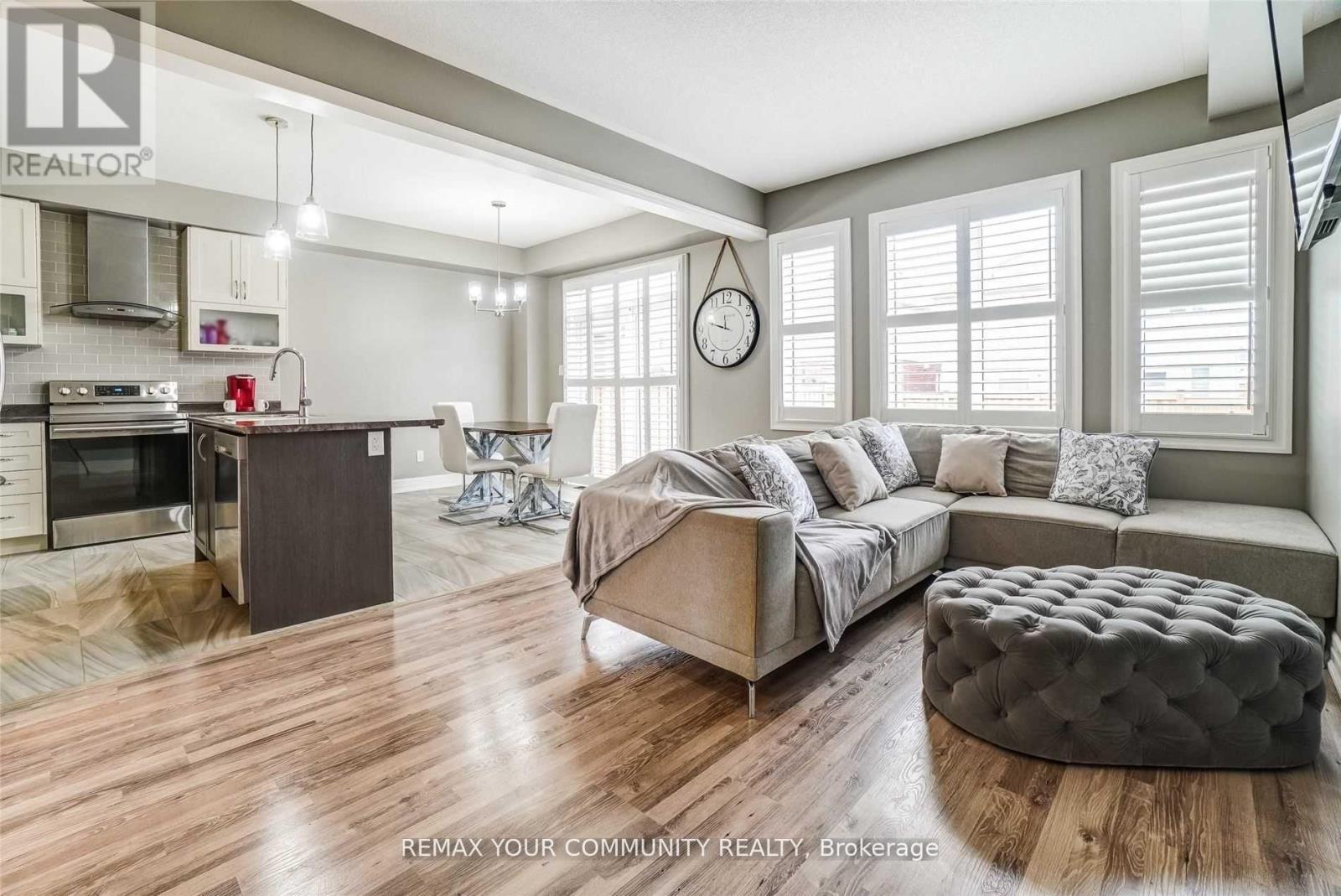 173 Wagner Crescent, Essa, Ontario  L3W 0R7 - Photo 15 - N13144508