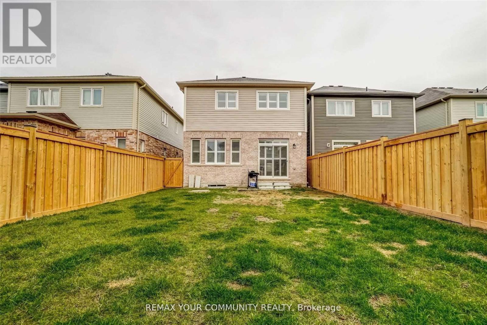 173 Wagner Crescent, Essa, Ontario  L3W 0R7 - Photo 31 - N13144508