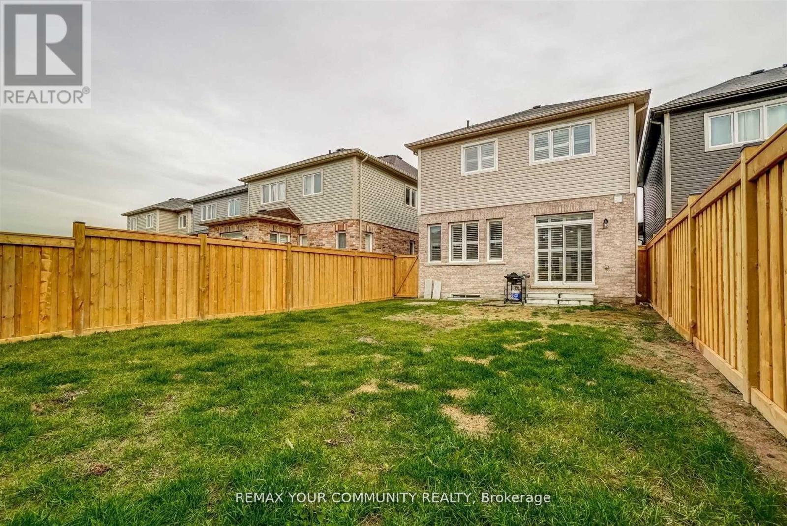 173 Wagner Crescent, Essa, Ontario  L3W 0R7 - Photo 32 - N13144508