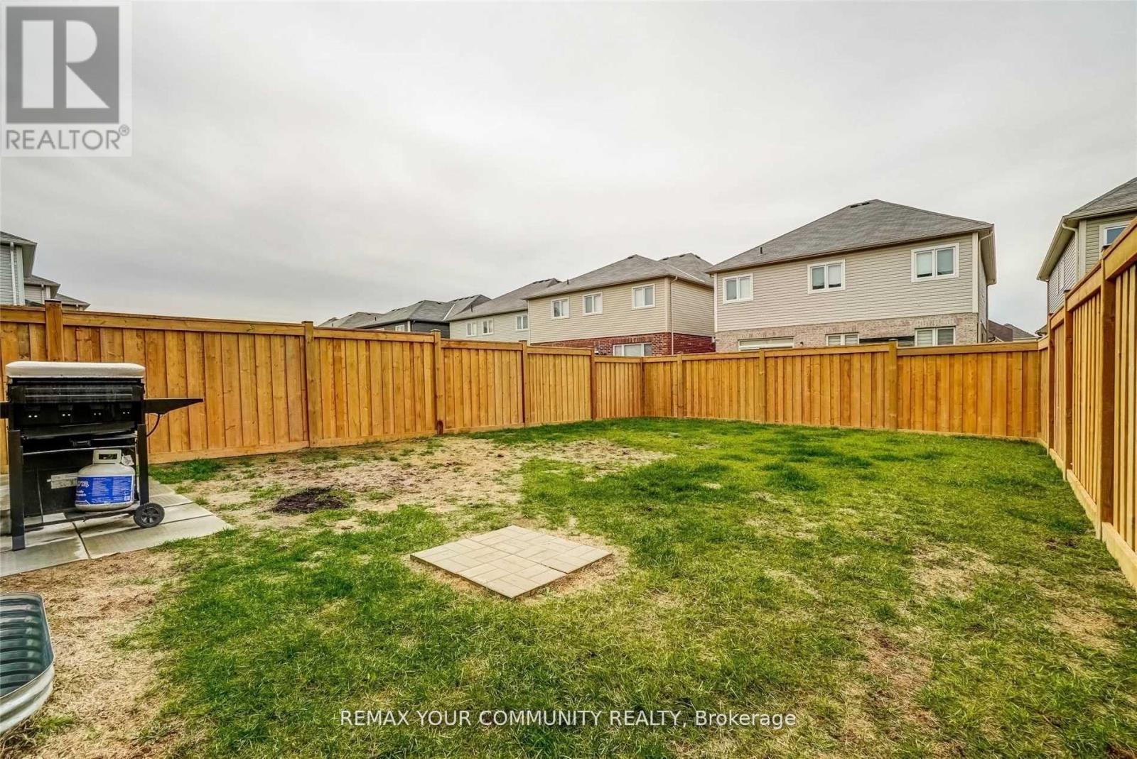173 Wagner Crescent, Essa, Ontario  L3W 0R7 - Photo 33 - N13144508