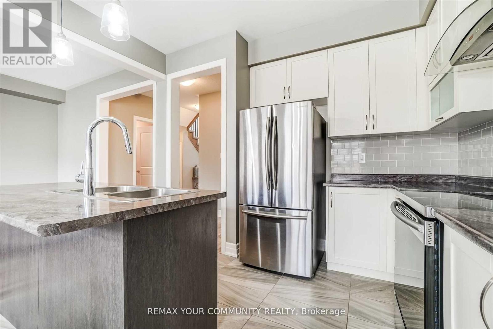 173 Wagner Crescent, Essa, Ontario  L3W 0R7 - Photo 7 - N13144508