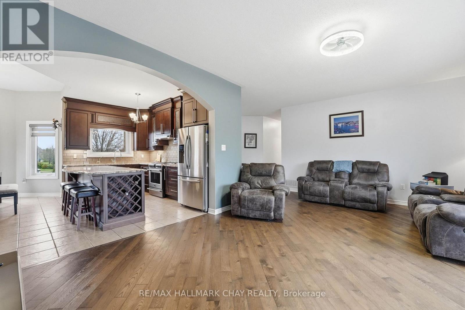 13 Brykman Road, Essa (Thornton), Ontario  L0L 2N2 - Photo 8 - N13144510