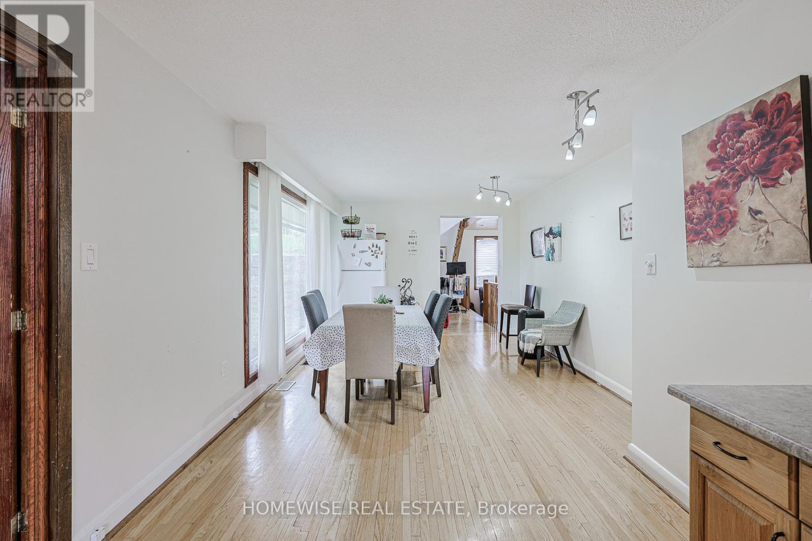 107 Ridge Road, Aurora, Ontario  L4G 0M3 - Photo 7 - N13144536