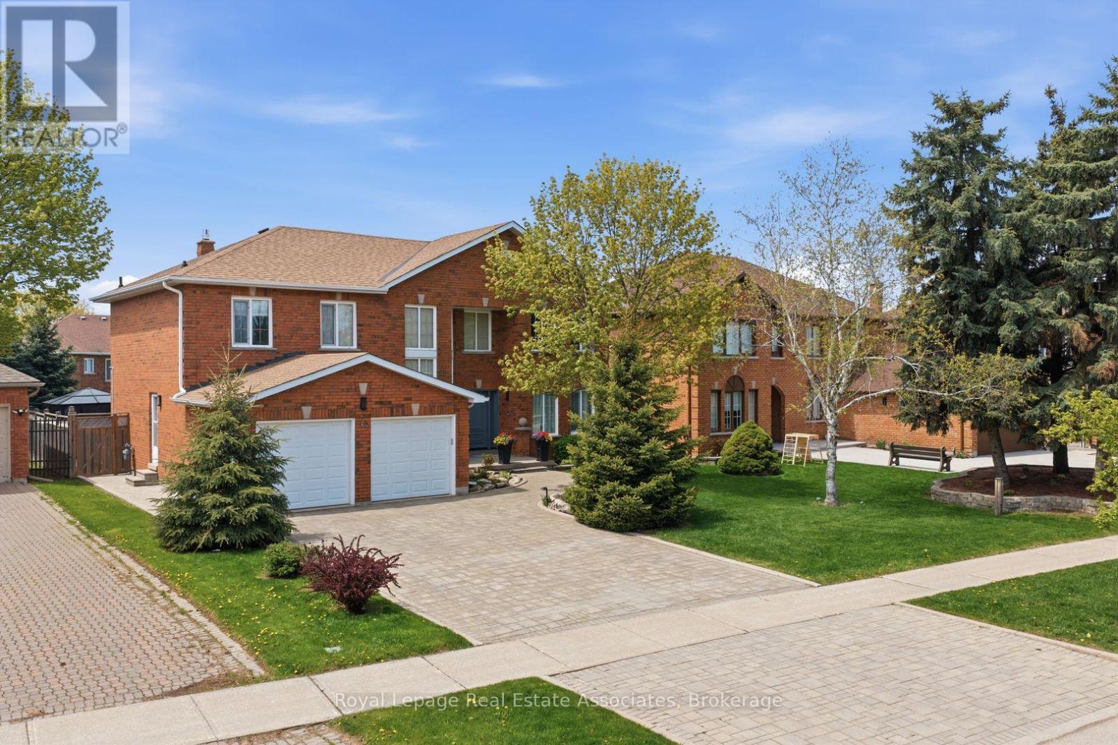 160 Fifth Avenue, Vaughan, Ontario L4L 6Z3 - Photo 2 - N13144554