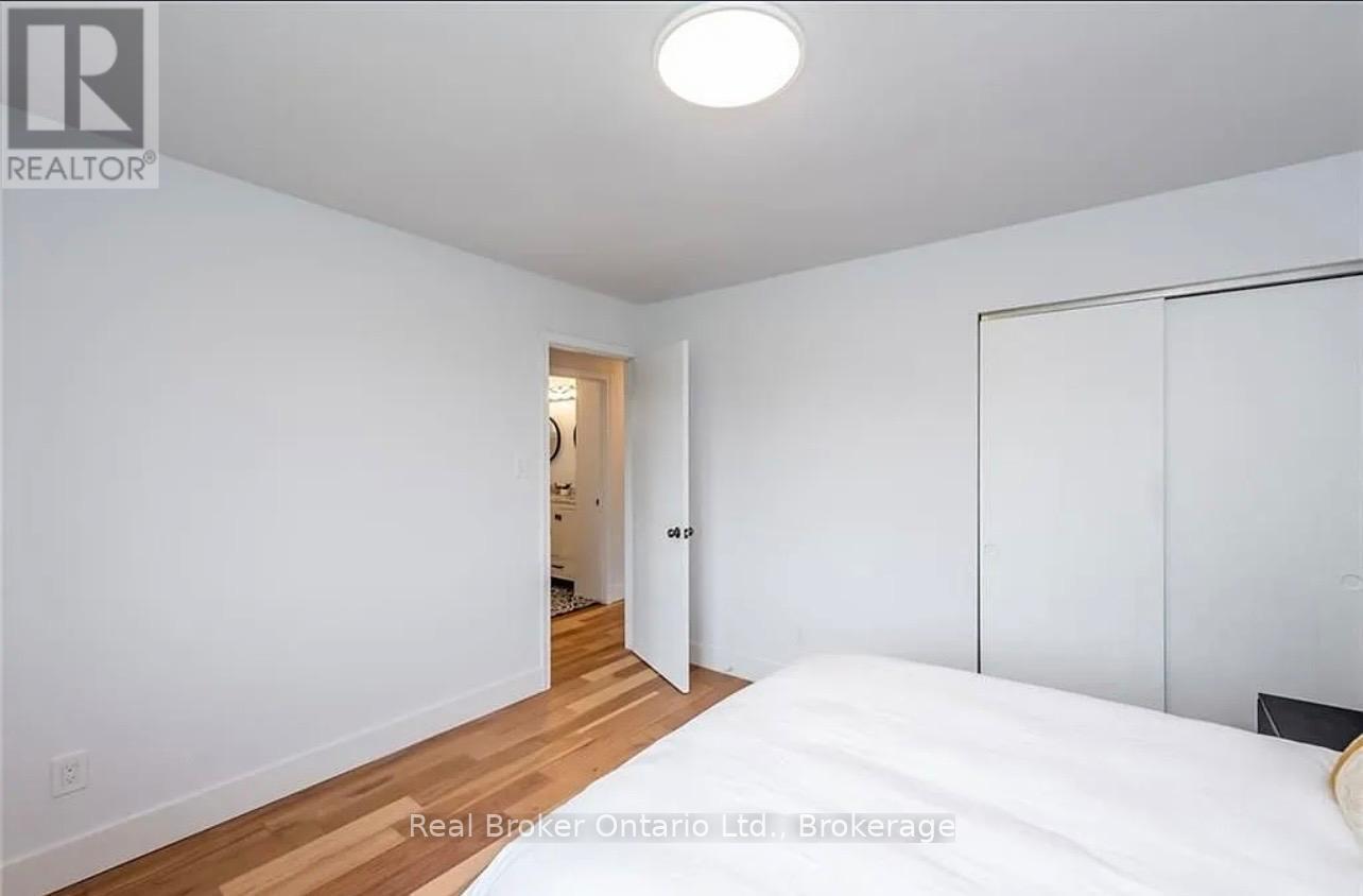 10 Sandlyn Court, Hamilton, Ontario  L8H 2R5 - Photo 17 - X13144660