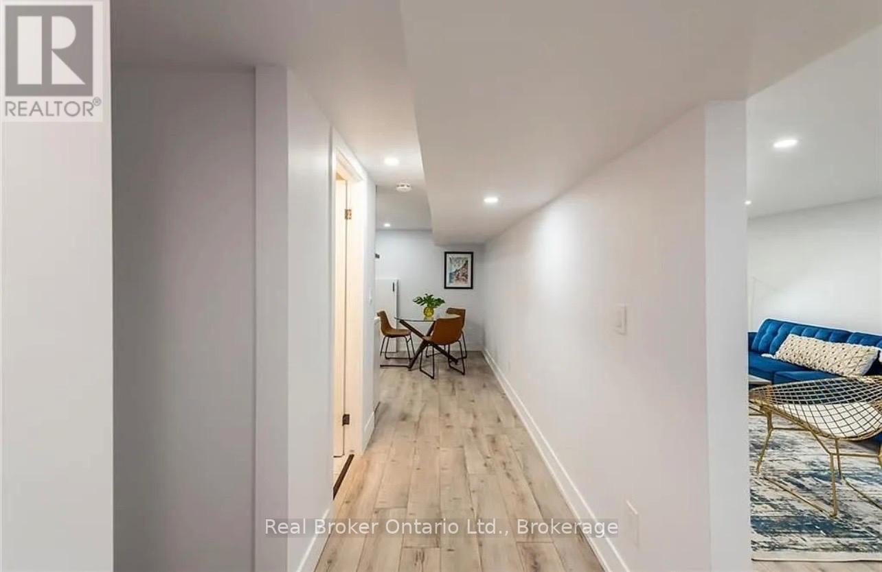 10 Sandlyn Court, Hamilton, Ontario  L8H 2R5 - Photo 26 - X13144660